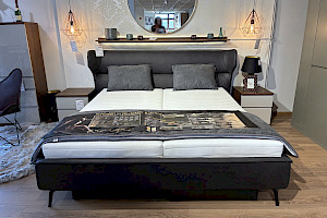 Polsterbett Hanka mit Bettkästen von Hukla