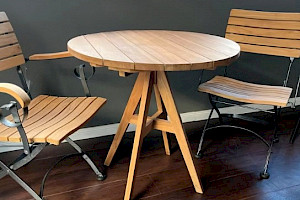 Gartentisch-Gruppe Teak massiv Tisch mit Stühlen